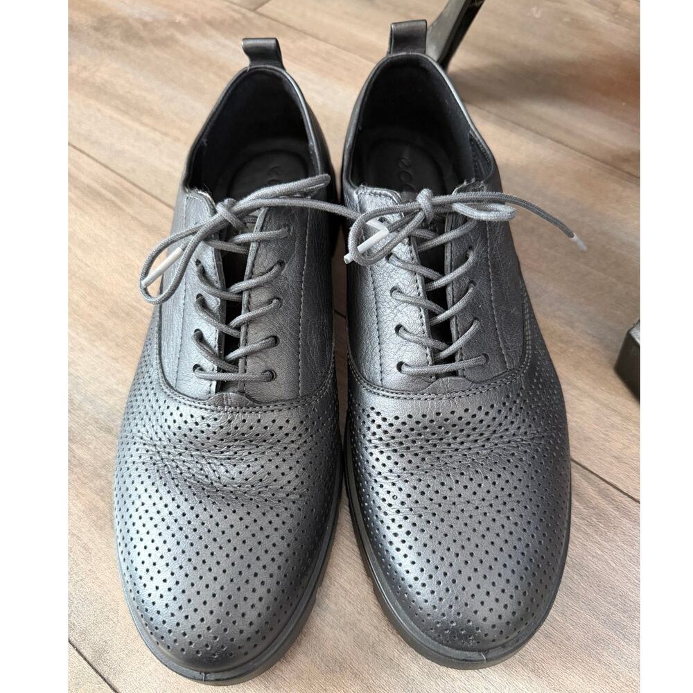 ECCO Womens Sneakers Perforated Leather Lace Up Oxford Low Top Gray Size 40 / 9